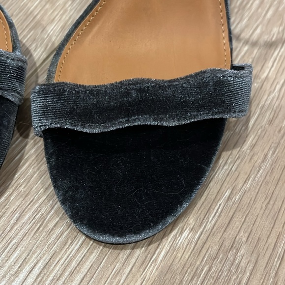 14th & Union Velvet Grey 3” High Heels - size: 7 - Picture 6 of 9